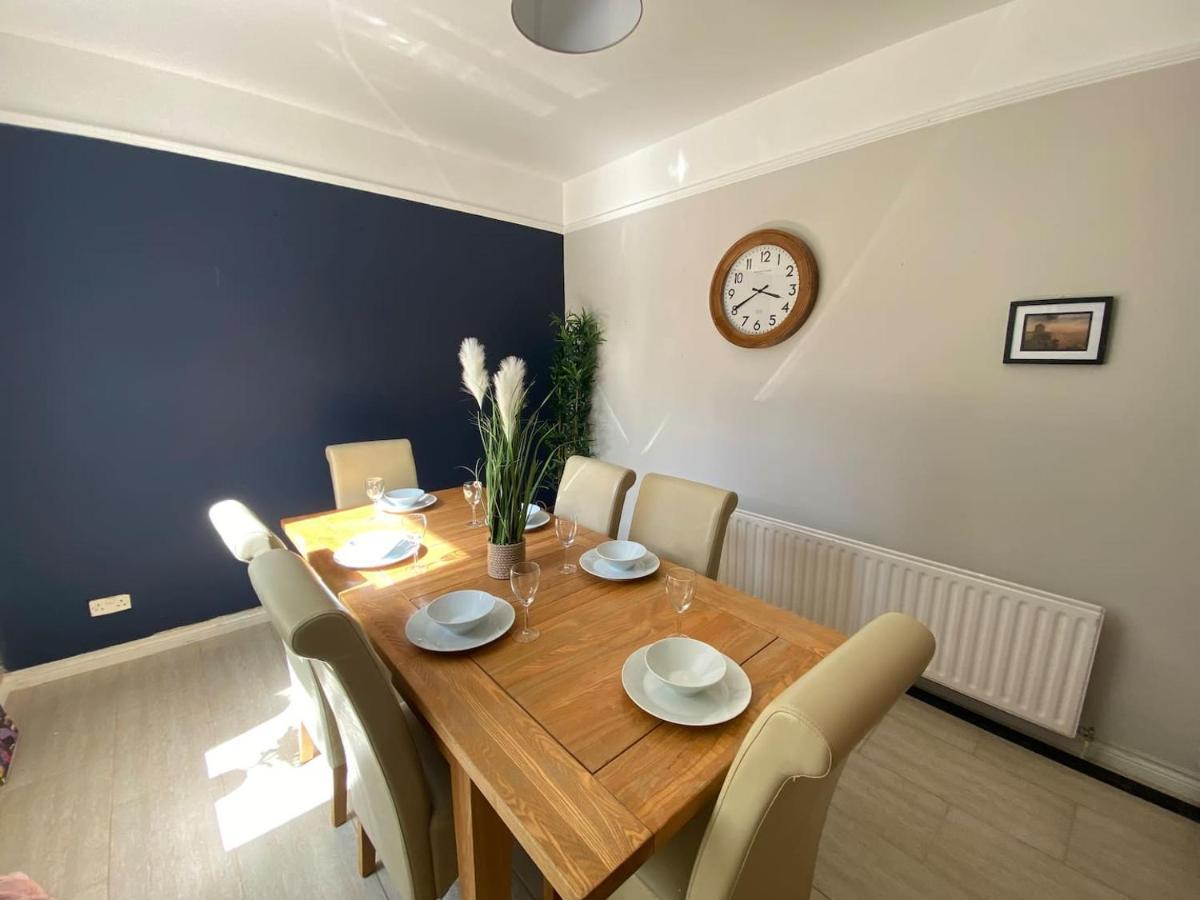 4 Bed Home Portrush Town Centre Εξωτερικό φωτογραφία